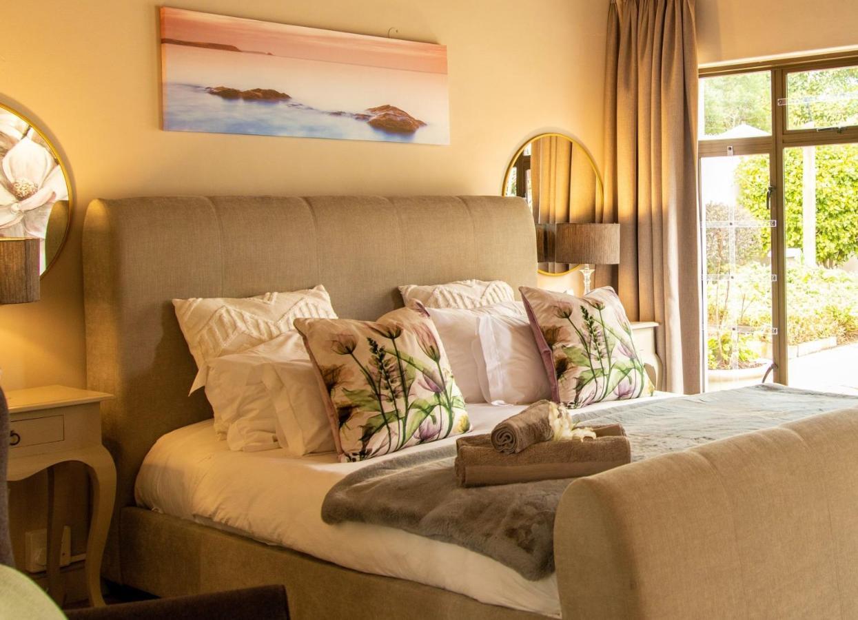 2 On Lismore Guesthouse トカイ エクステリア 写真