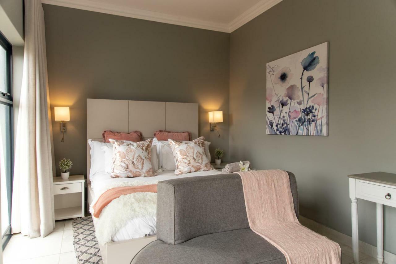 2 On Lismore Guesthouse トカイ エクステリア 写真